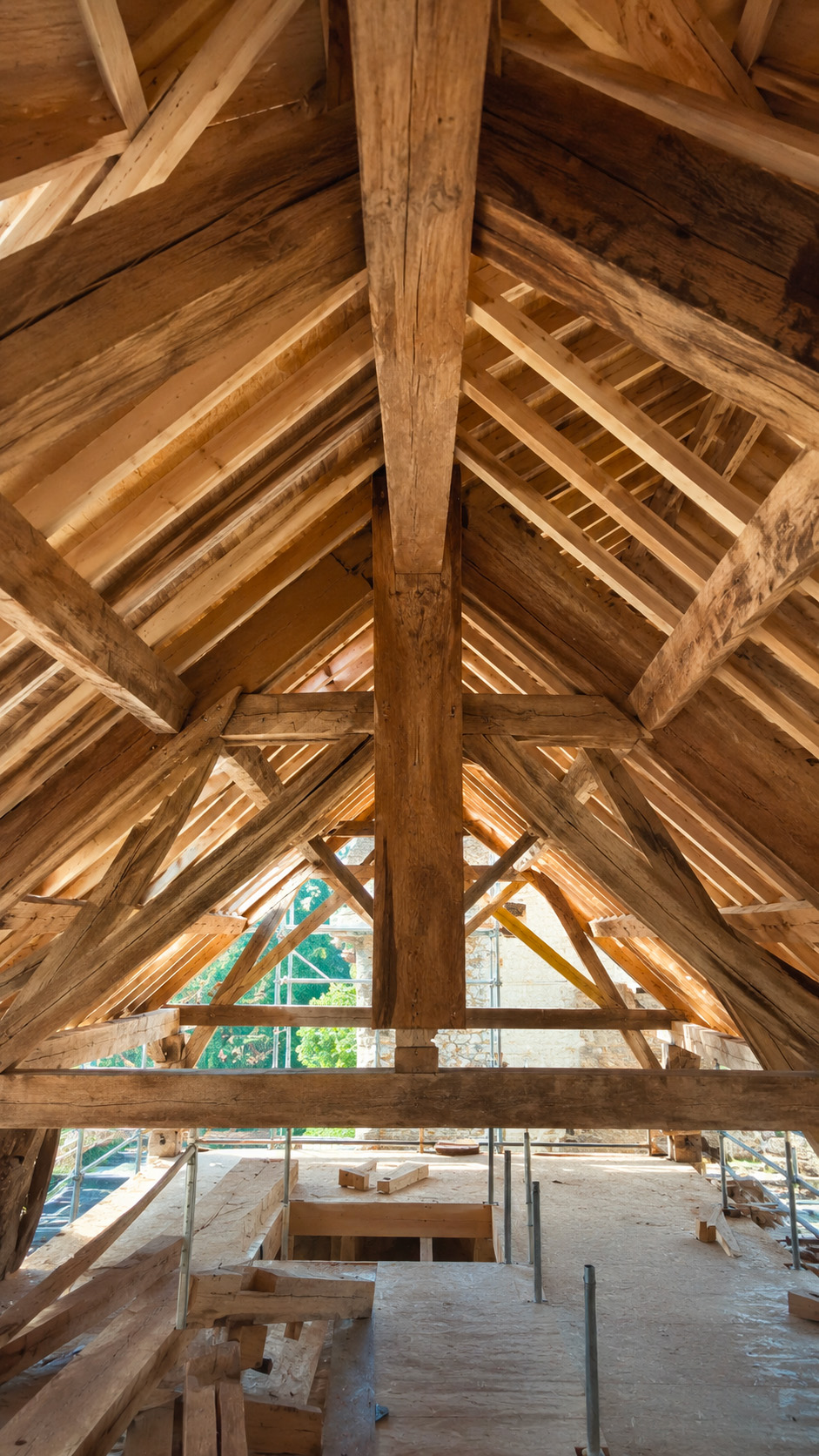 Charpente et traitement de charpente à Bourg-la-Reine (92340) dans les Hauts-de-Seine (92) - chantier dans les Hauts-de-Seine (92)